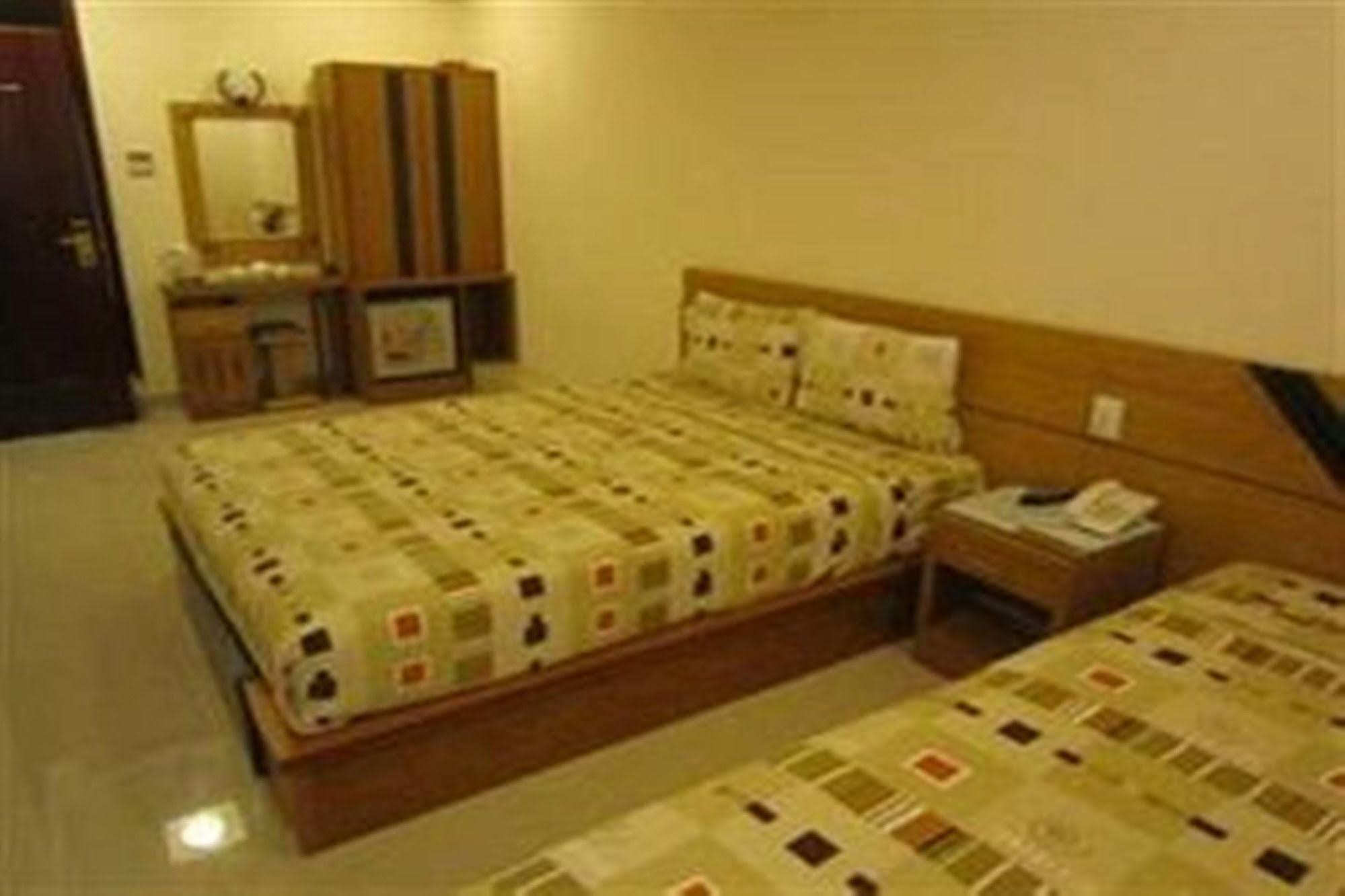 Song Anh Hotel 1 Хошимин Экстерьер фото